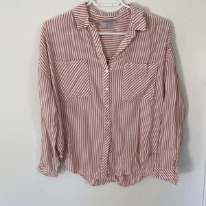 1 State Blouse with Open Back Slit